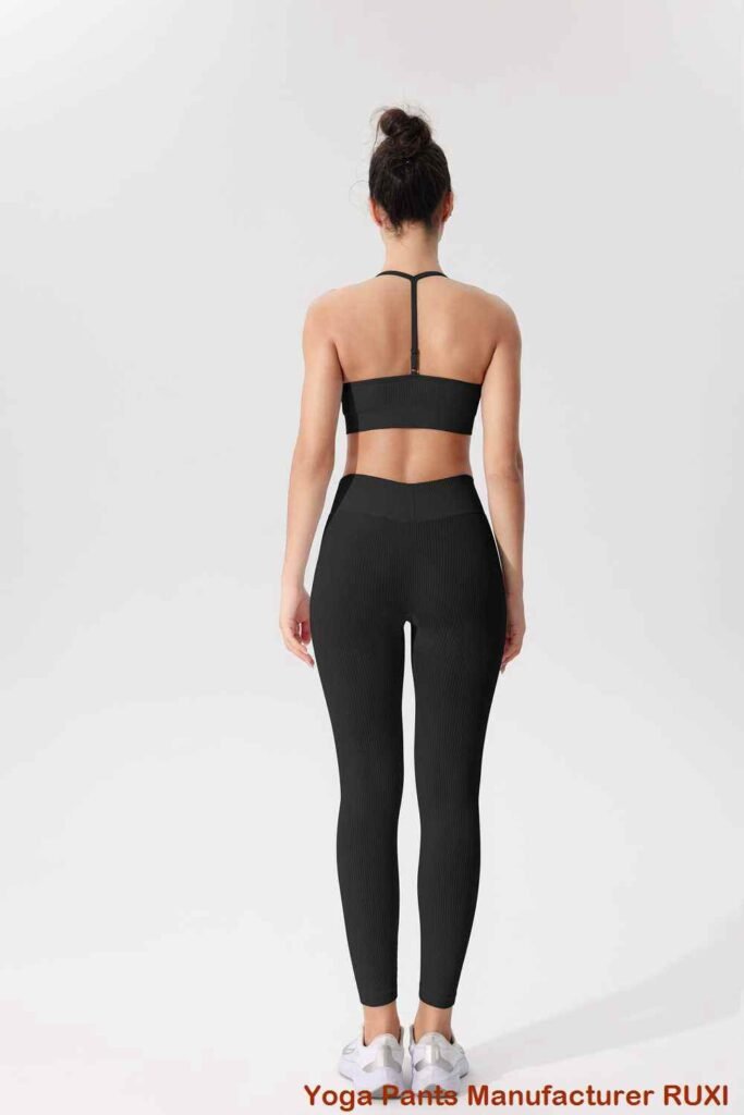 pantalones cortos deportivos fruncidos