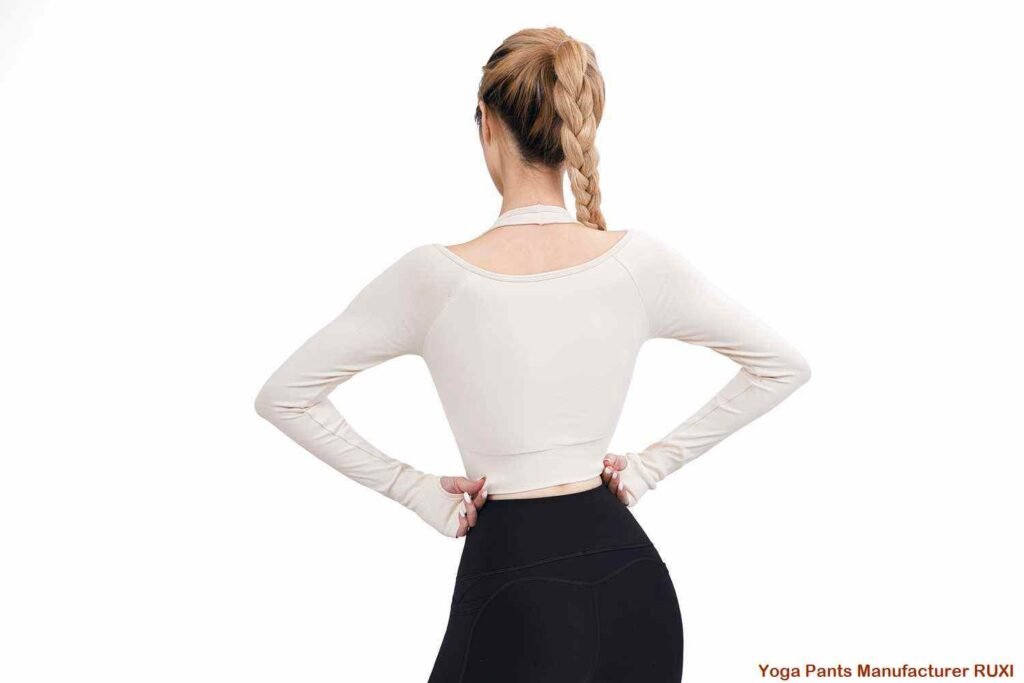 pantalones cortos de yoga holgados