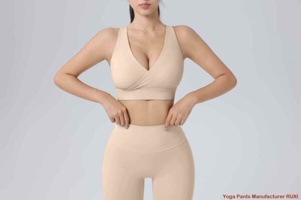 Pantalones de yoga capri de pierna ancha
