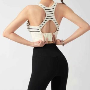 Traje de baño con sujetador deportivo