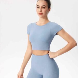 Falda de tenis con pantalones cortos