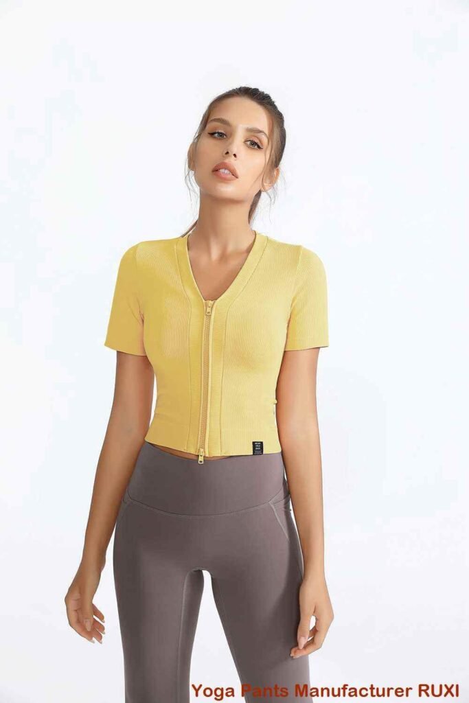 Pantalones cortos para correr de color rosa brillante