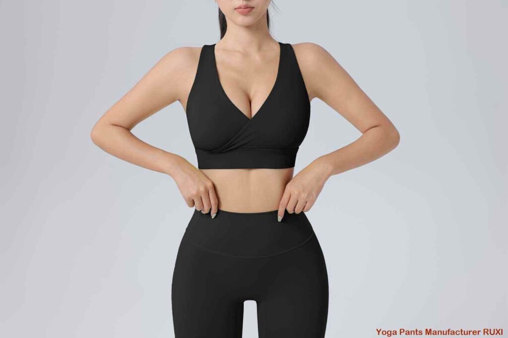 pantalones cortos deportivos de tiro bajo