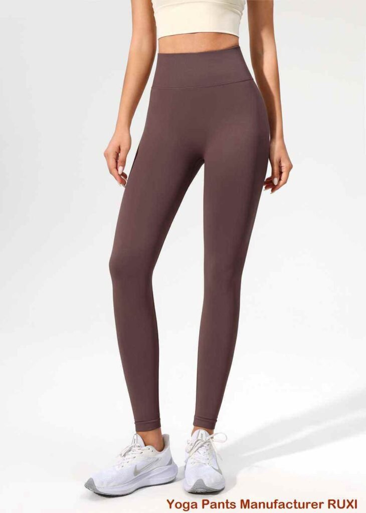 Pantalones de yoga para controlar el abdomen