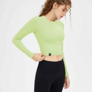 Pantalones de yoga con bolsillos y corte acampanado