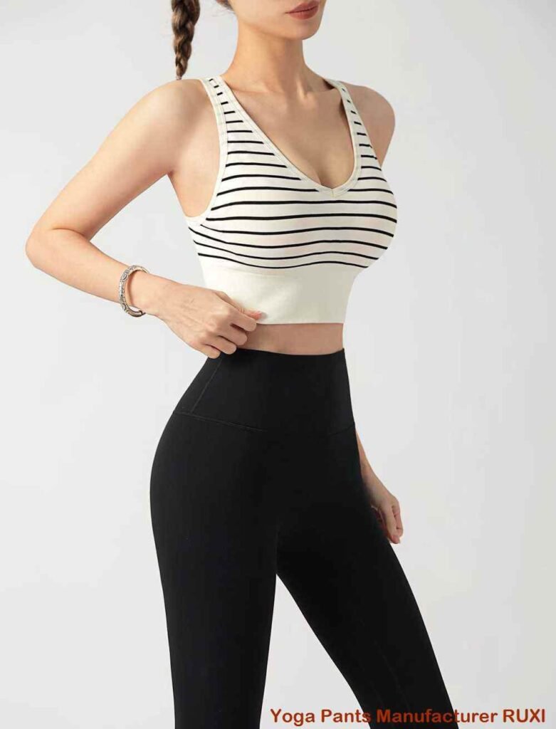 Pantalones de entrenamiento con bolsillos