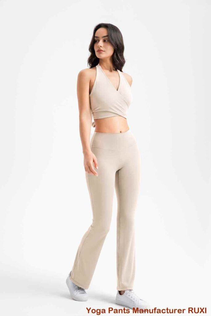 Mujeres en pantalones cortos para correr