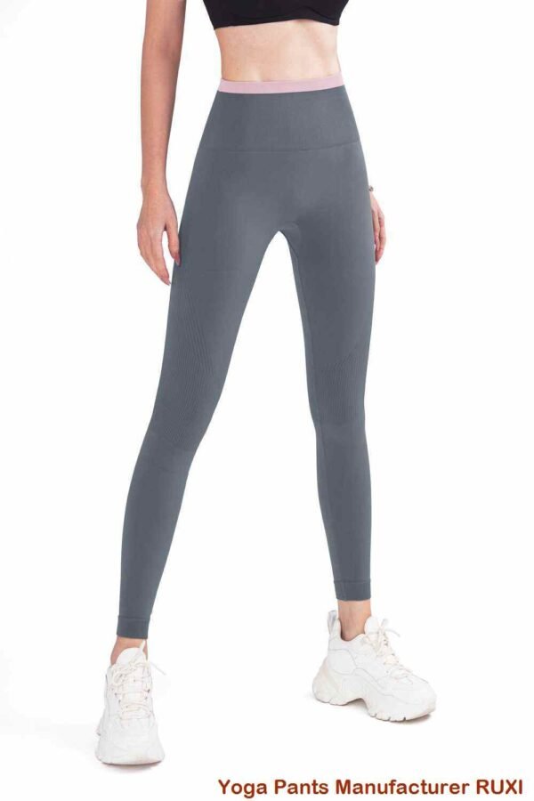 pantalones cortos de gimnasia grises