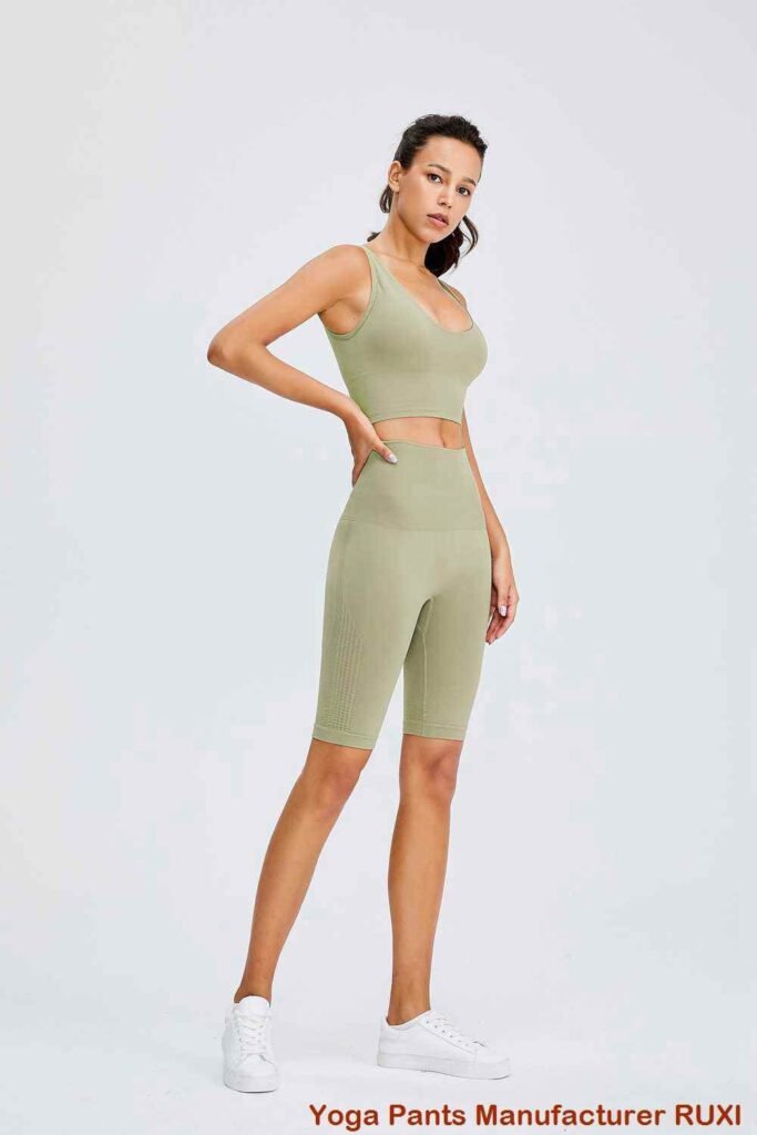 Pantalones cortos deportivos verdes para mujer