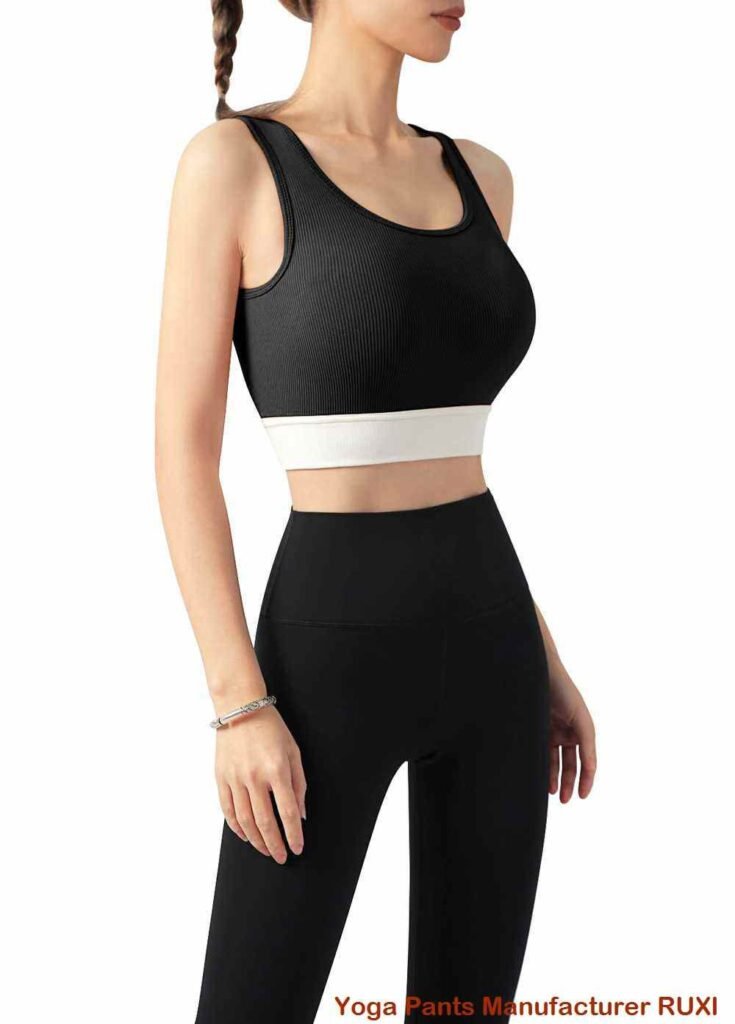 Pantalones cortos deportivos negros para mujer